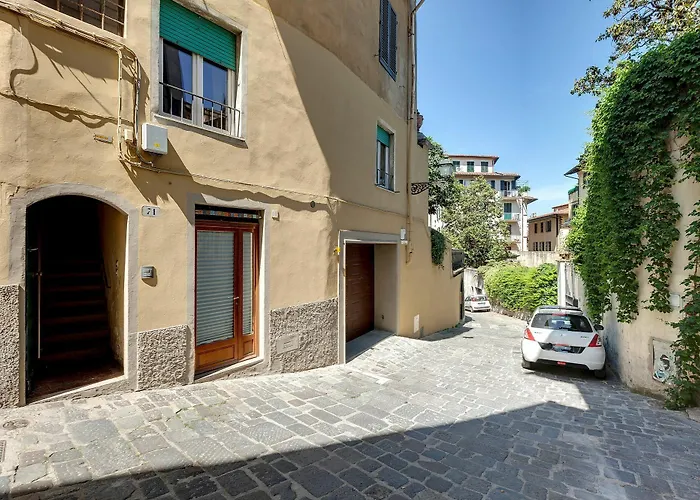 San Giorgio 71 * フィレンツェ